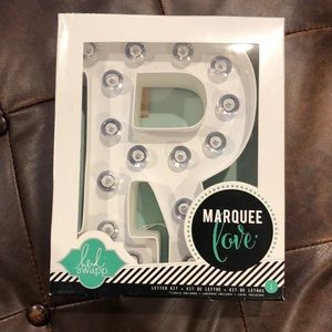Heidi Swapp Marquee Light - Letter “R”